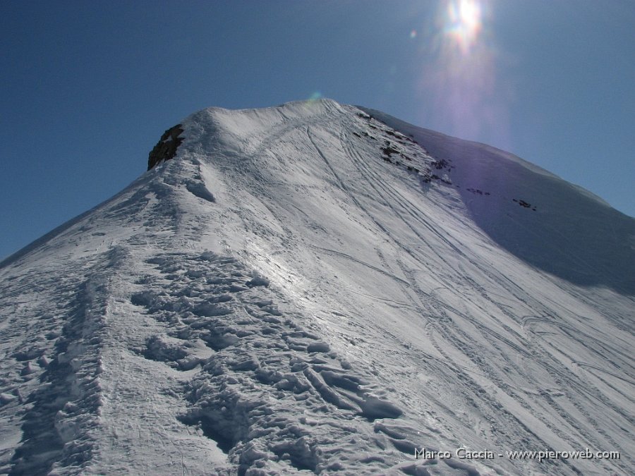 12_Verso la vetta del Sodadura.JPG